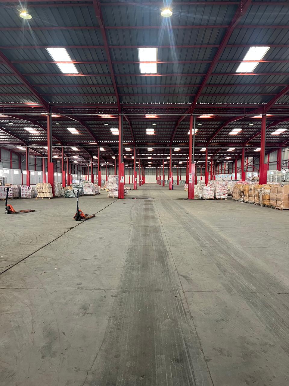 Entrepôt logistique 10000m²